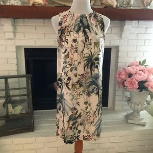 H&M tropical Palm Trees And Parrot birds shift dress tie back dress size 4.